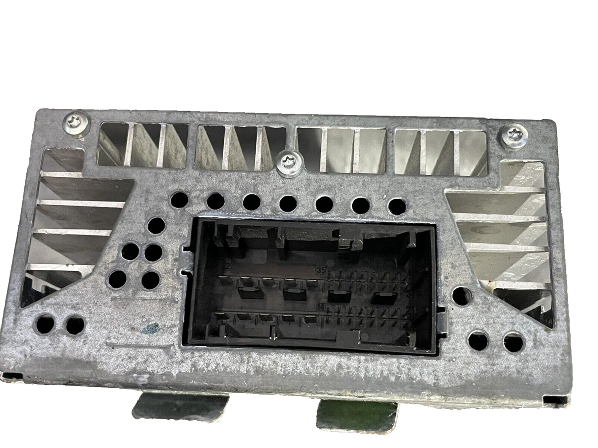 09-15 F01 Bmw 740i 740li 750i 750li harman becker amplifier 9312590 oem