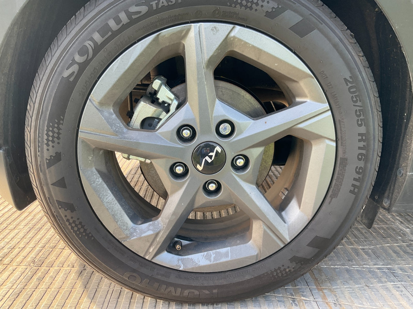 2025-2026 KIA K4 16X6.5 Aluminum Wheel 5 Spoke Gray 16" OEM 52910GG100 Oem