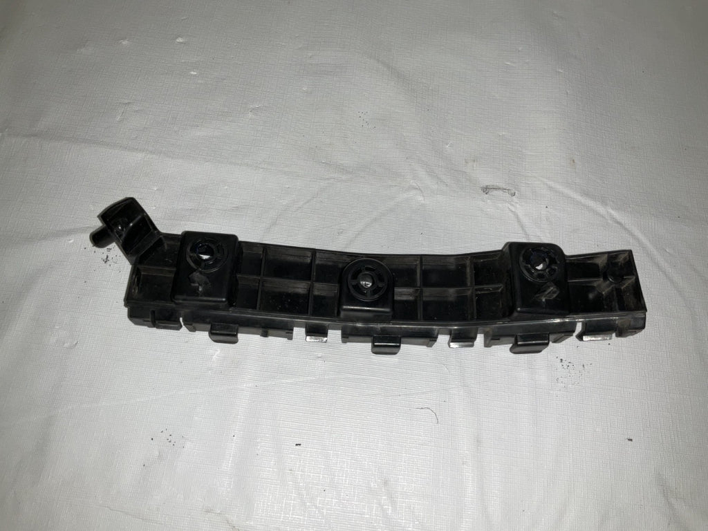 OEM 23 24 Vinfast Front Bumper Bracket Left BEX30001002 Driver