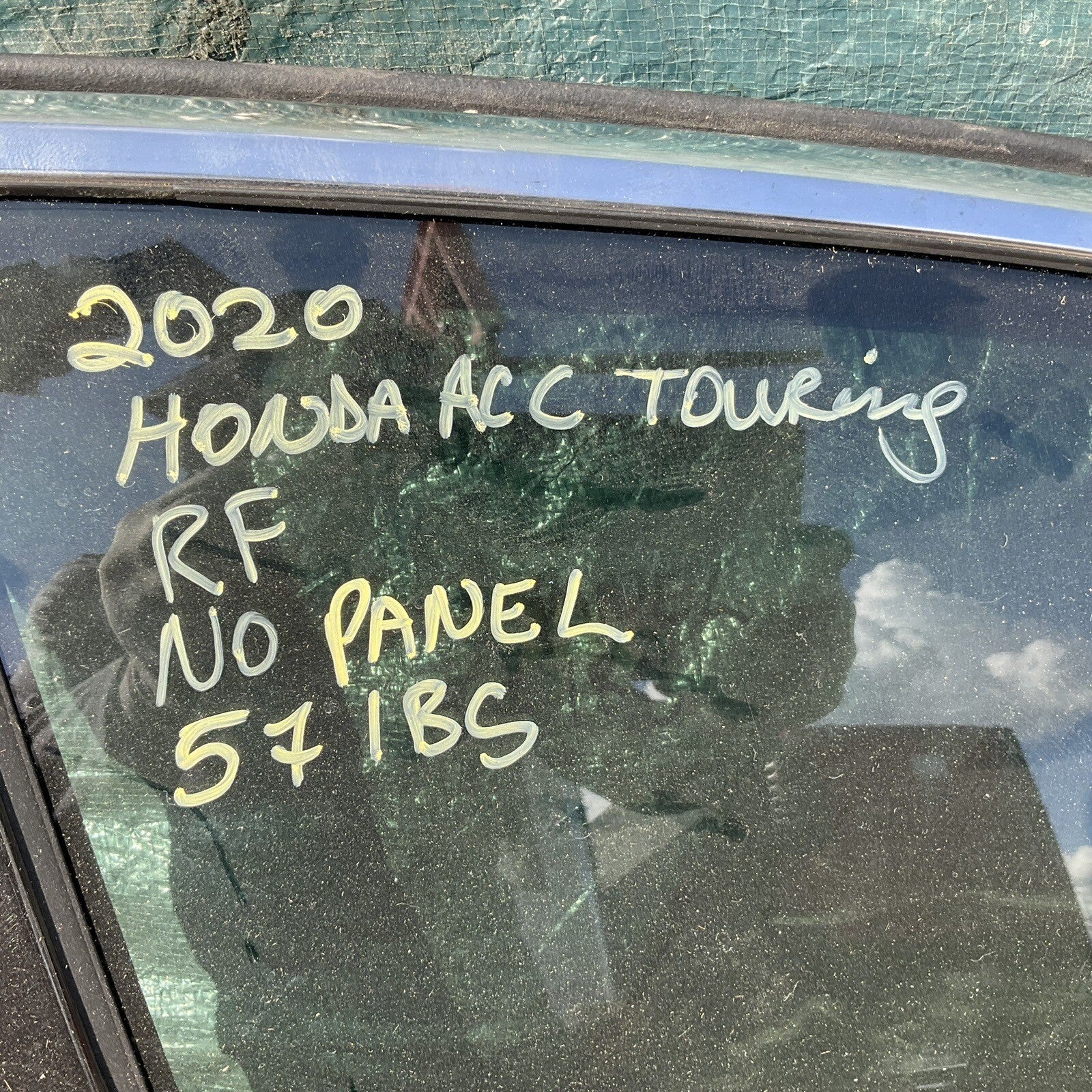 18-22 Honda accord touring front right passenger door assembly white oem