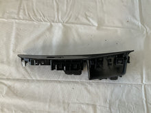 2017 Chevy SS Sedan Front RH Passenger Door Panel Window Switch 92276344 OEM