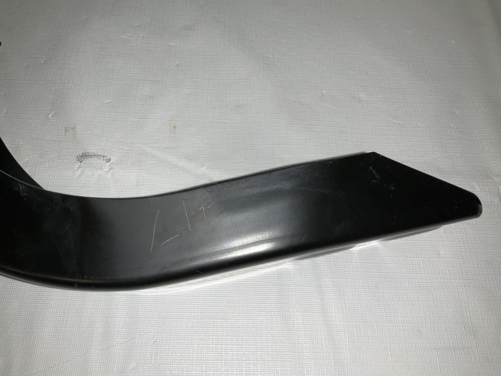 Reinforcement lower left Front Tie Bracket 2023-2024 Vinfast vf8