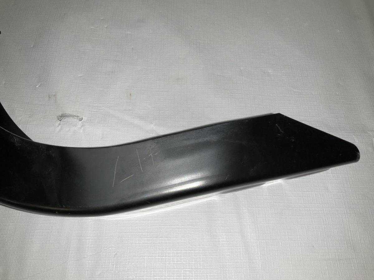 Reinforcement lower left Front Tie Bracket 2023-2024 Vinfast vf8