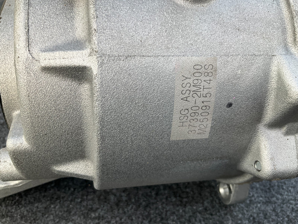 2025 2026 Kia Carnival Hybrid 1.6L Engine Alternator Generator 373902M900 OEM