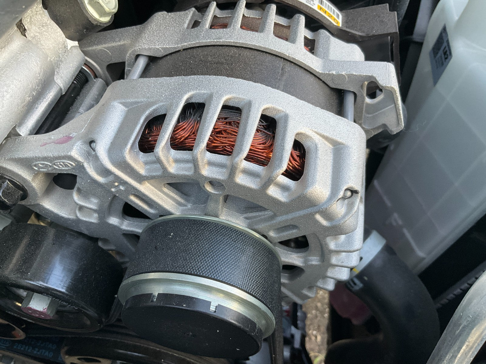 2026 Hyundai Elantra Kona Alternator 2.0L 2000 miles Engine Oem 37300-2J355