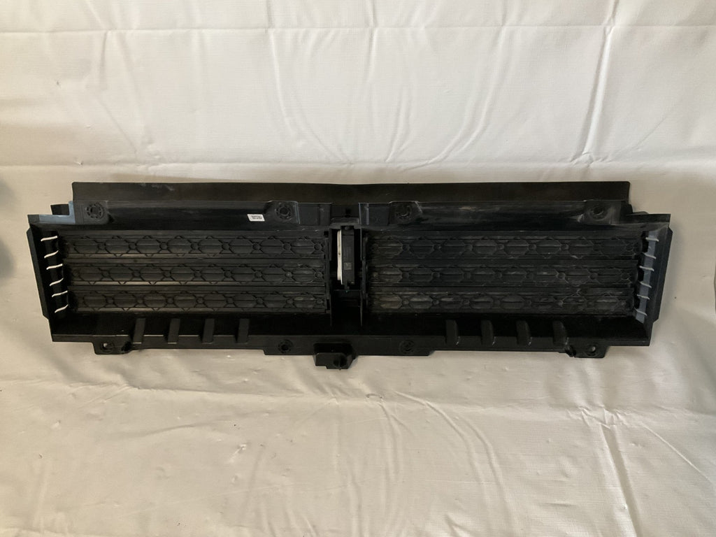 2023 2024 Vinfast Front Lower Active Air Shutter Grille W/ Motor OEM