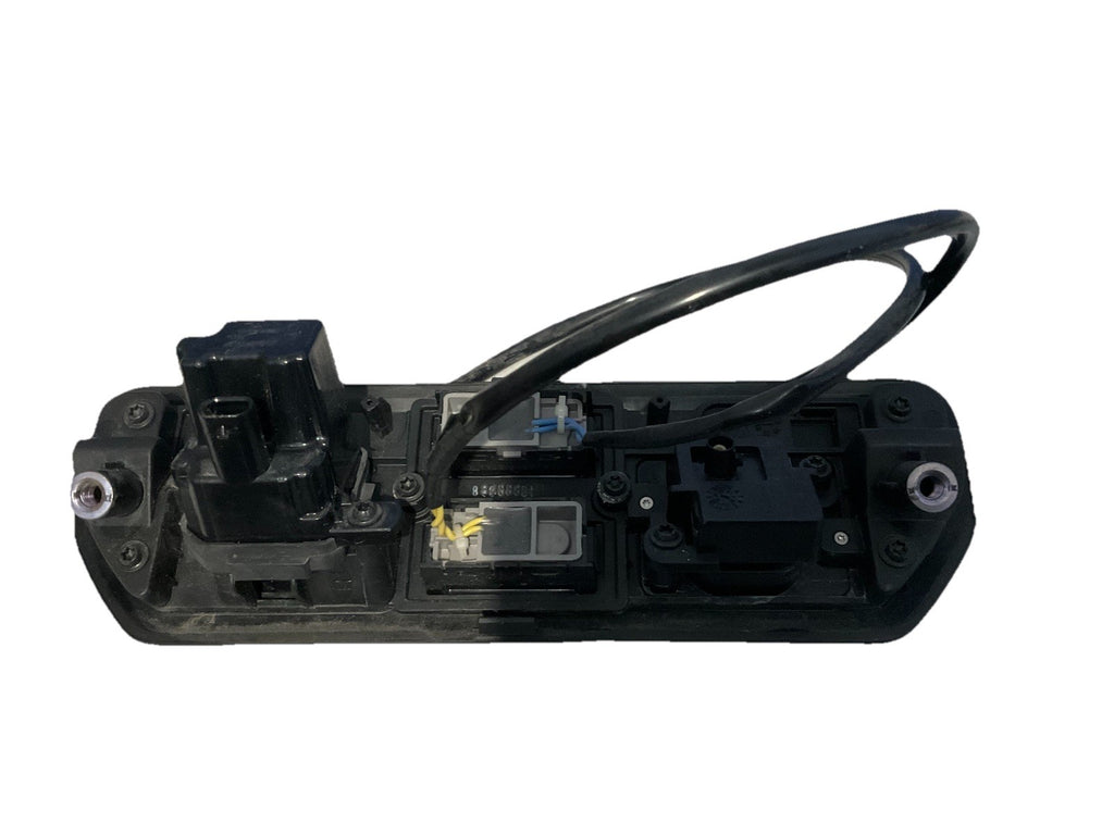 2020-2023 GM Pickup Tailgate Latch Mulitipro Upper 360 Camera Handle 84472406