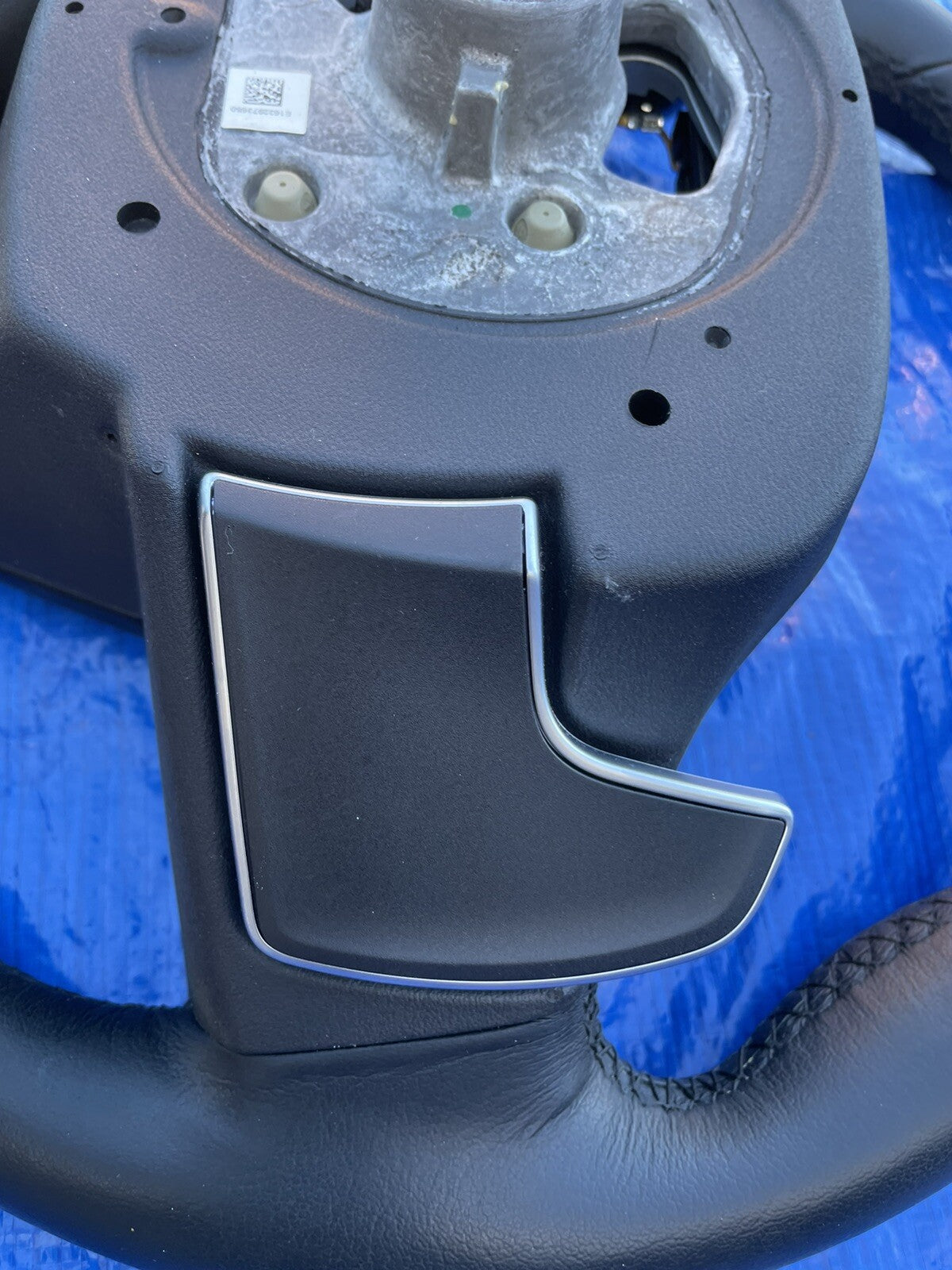 2019 2020 Bmw 530i g30 driver steering wheel w/paddle shifter oem