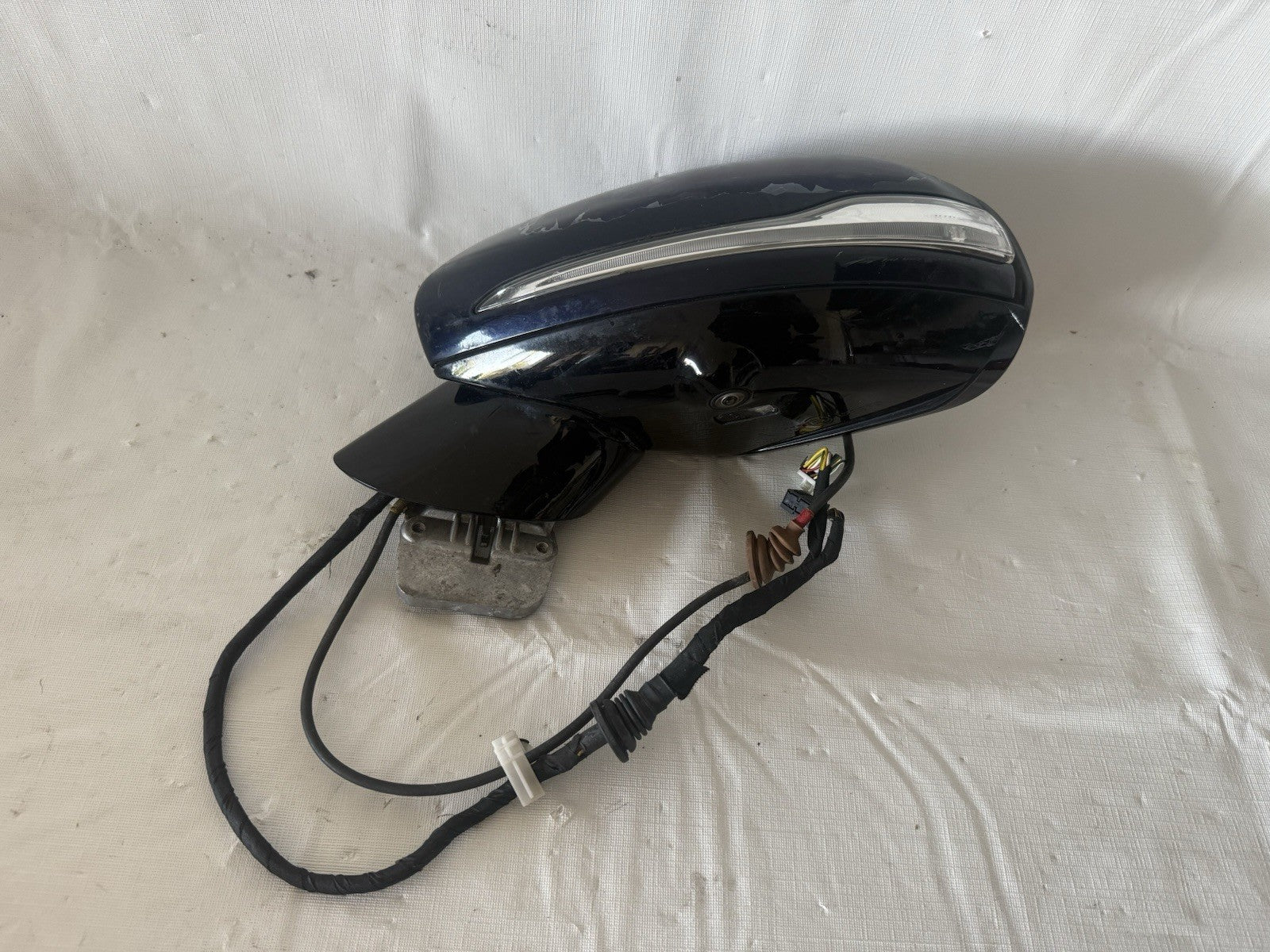 Genuine Mercedes-Benz Mirror Assembly  Left 217-810-15-01 S63 S65 Oem