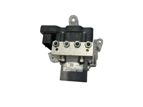 2018 Chevrolet Camaro SS ABS Brake Pump & Module 84244636