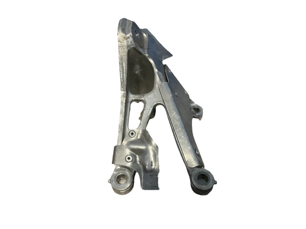 2012-2018 BMW M3 Engine Mount Bracket Support 228420402  Oem