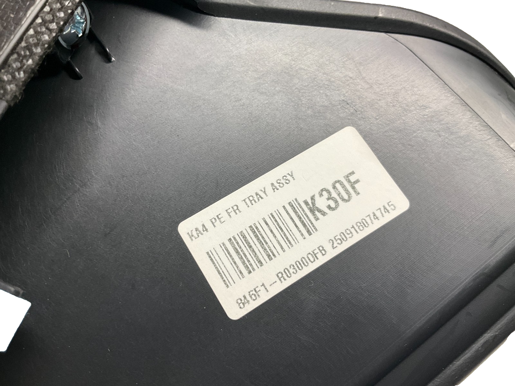 2025 2026 Kia Carnival Console Trim Panel & USB Ports OEM 846F1R0300OFB
