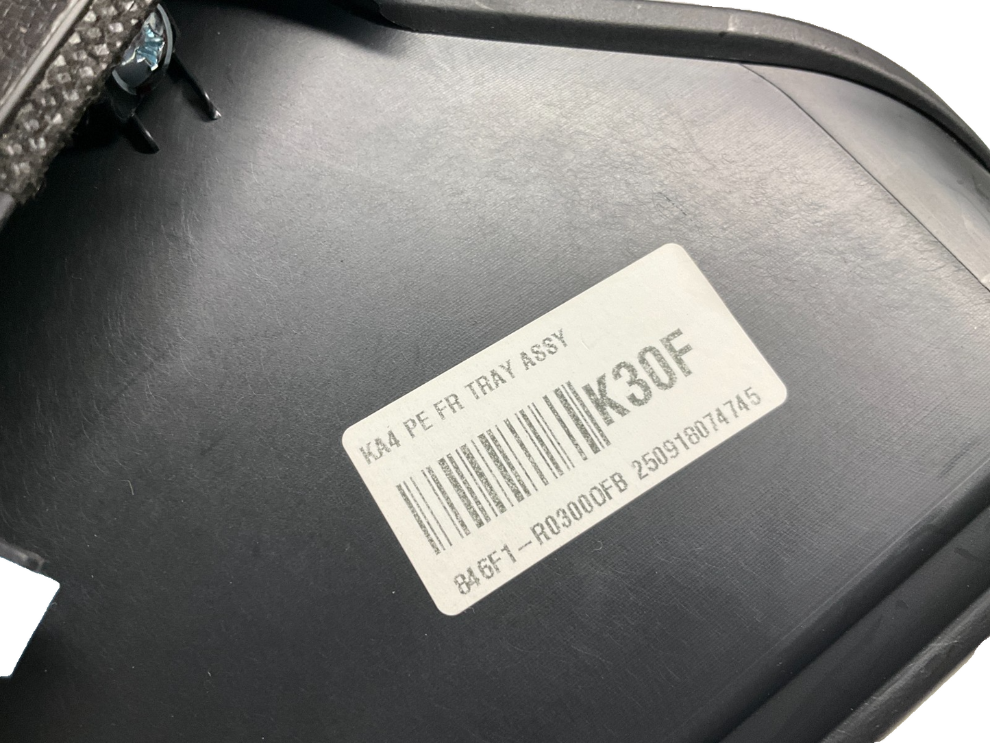 2025 2026 Kia Carnival Console Trim Panel & USB Ports OEM 846F1R0300OFB