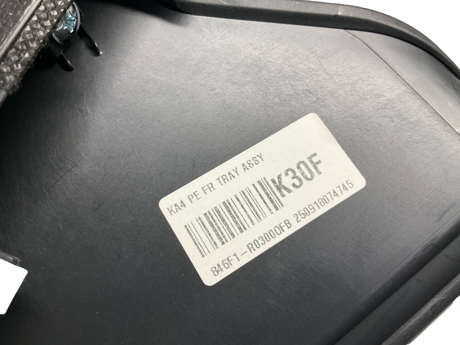 2025 2026 Kia Carnival Console Trim Panel & USB Ports OEM 846F1R0300OFB