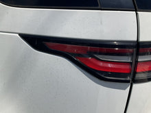 Driver Left Front Door LR080196 Fits 17-20 Discovery no mirror