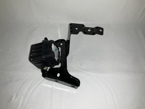 2023-2024 Vinfast VF8 AVAS Pedestrian Warning Speaker W/ Bracket EEP30009010