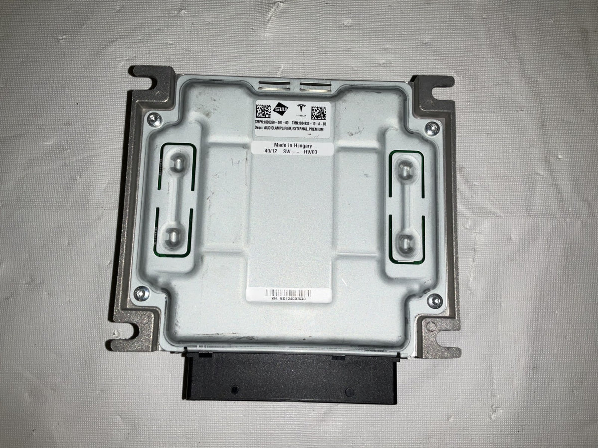 2014 Tesla Model S Amplifier 100483310A03