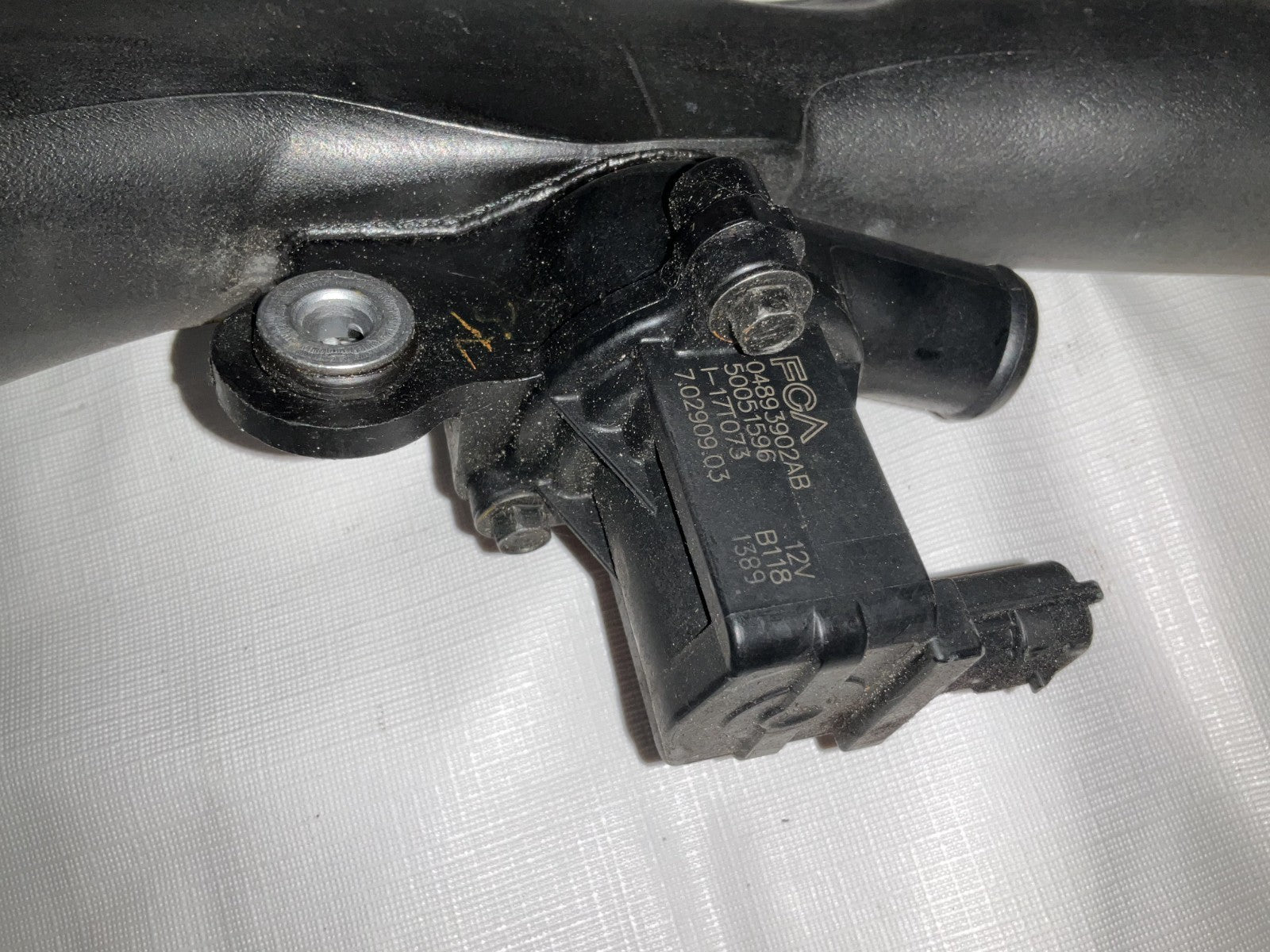 17 18 19 20 21 22 23 Alfa Romeo Giulia Turbocharger Air Tube Oem 05281937AC