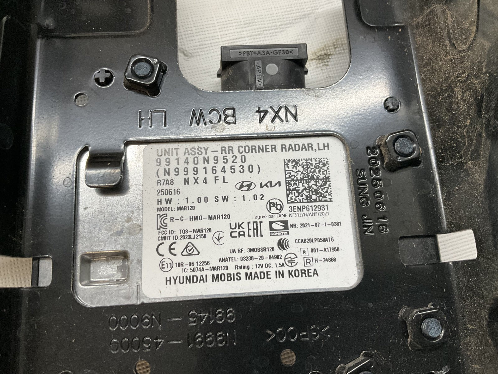 2024 2025 Hyundai Tucson Blind Spot Radar LH Rear W/ Bracket OEM 99140-N9520