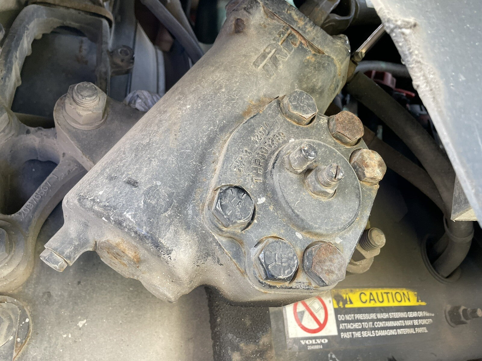 Thp605299 Thp602295 TRW Steering Gear Box Semi Truck volvo frieghtliner mack