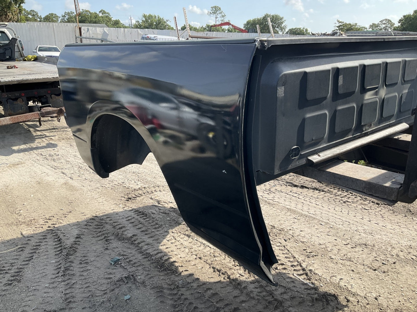 6' 4" Truck Bed 68054863AC Fits 09-23 Ram 1500 Quad Cab oem