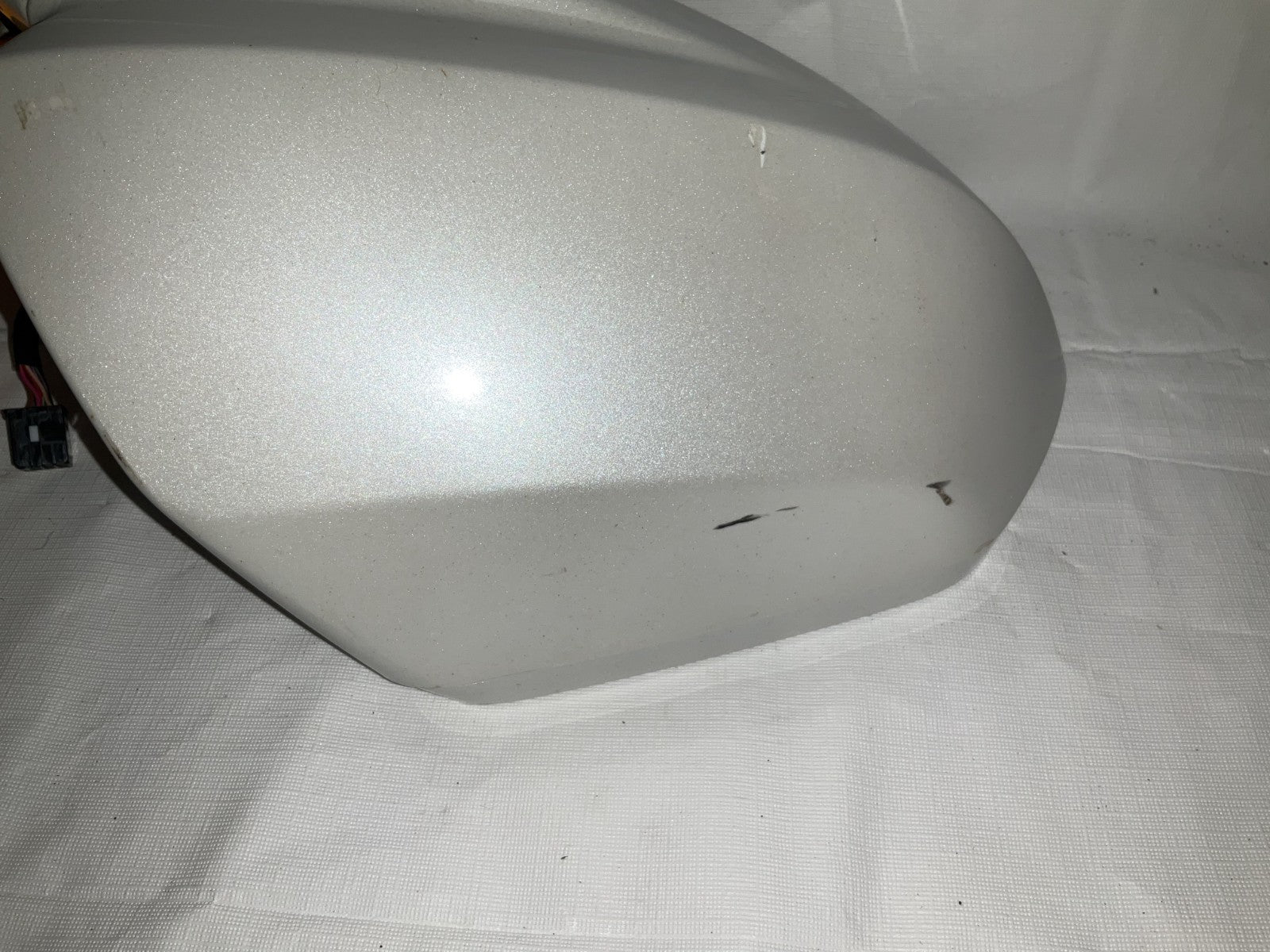 2017-2019 Cadillac XT5 RH Passenger Door Mirror Side View 84810955 OEM