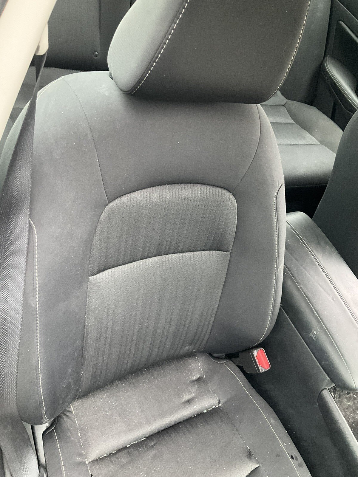 19-22 Nissan altima oem passenger right front seat black cloth 