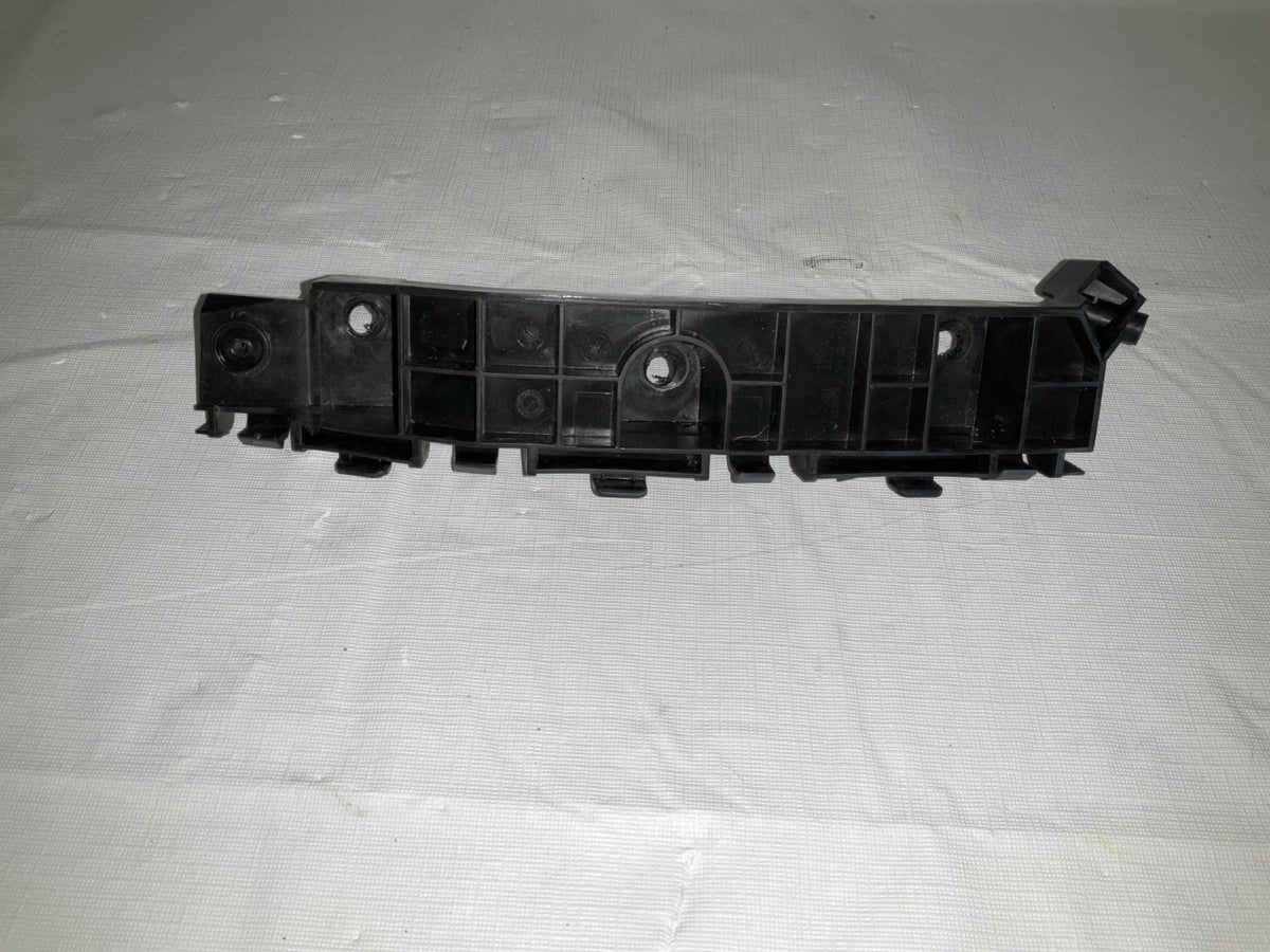 OEM 23 24 Vinfast Front Bumper Bracket Left BEX30001002 Driver