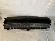 2023 2024 Vinfast Front Lower Active Air Shutter Grille W/ Motor OEM