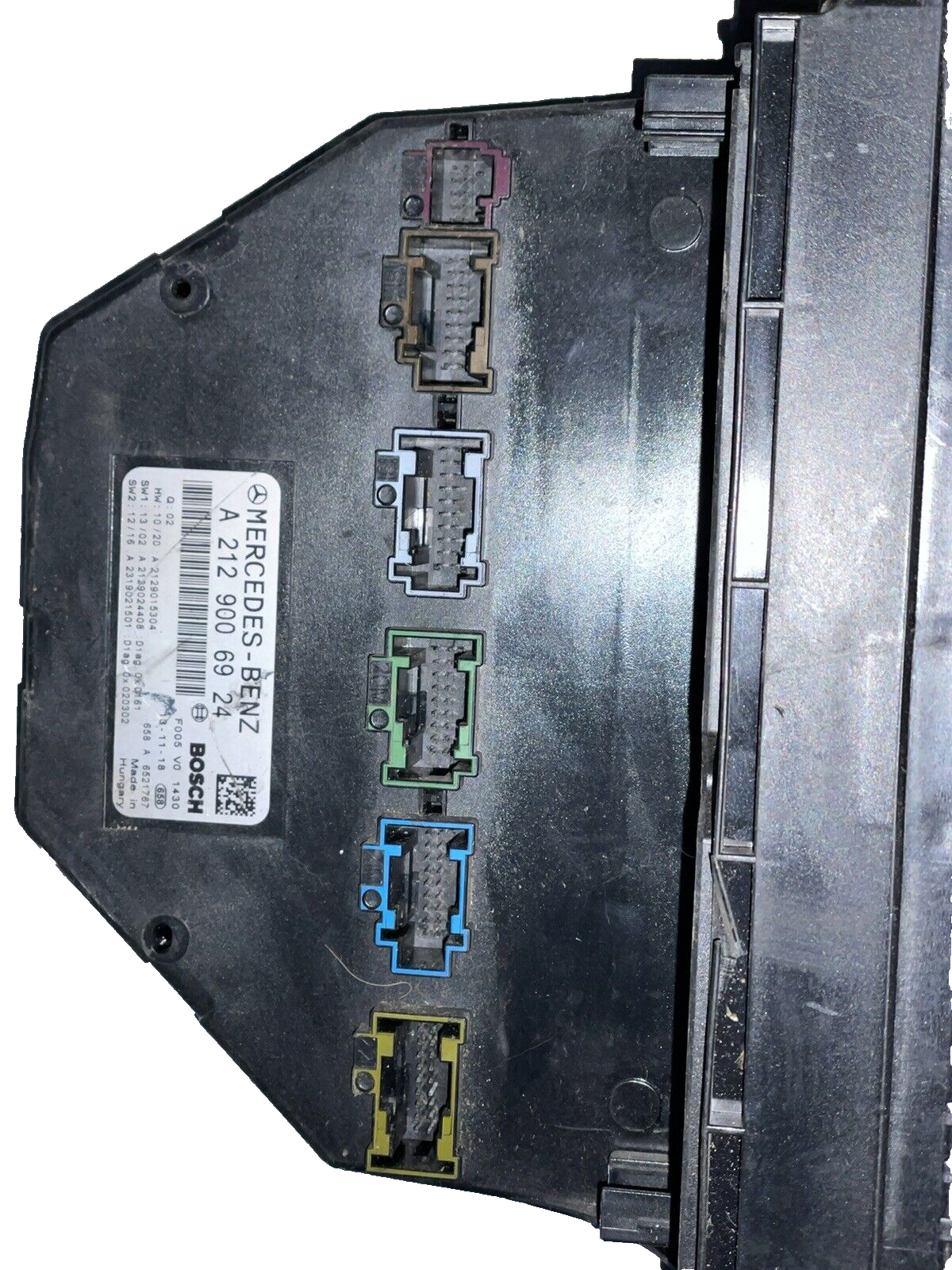 10-13 Mercedes w212 e350 e250 front sam fuse relay junction box control assembly