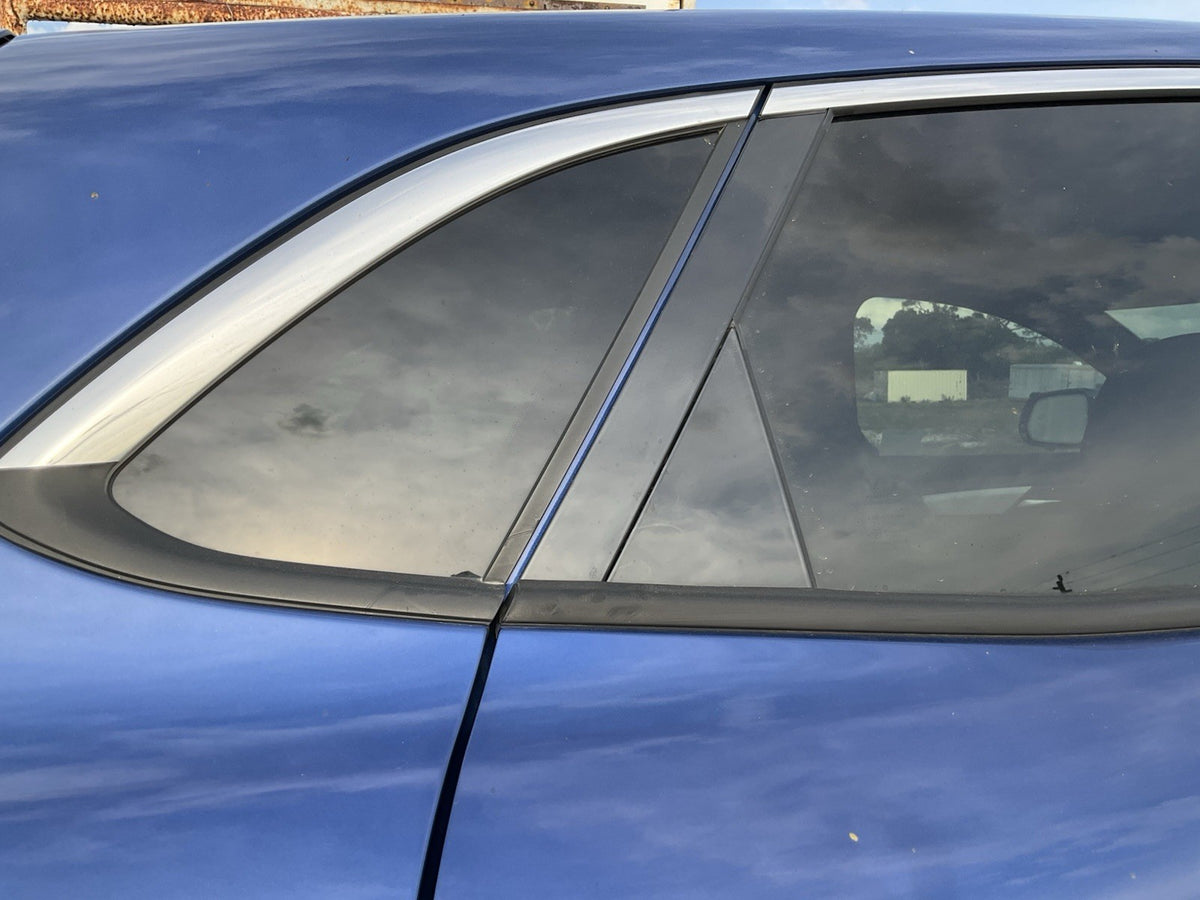 2023 2024 VINFAST VF8 Rh Right Rear Quarter Glass Window OEM