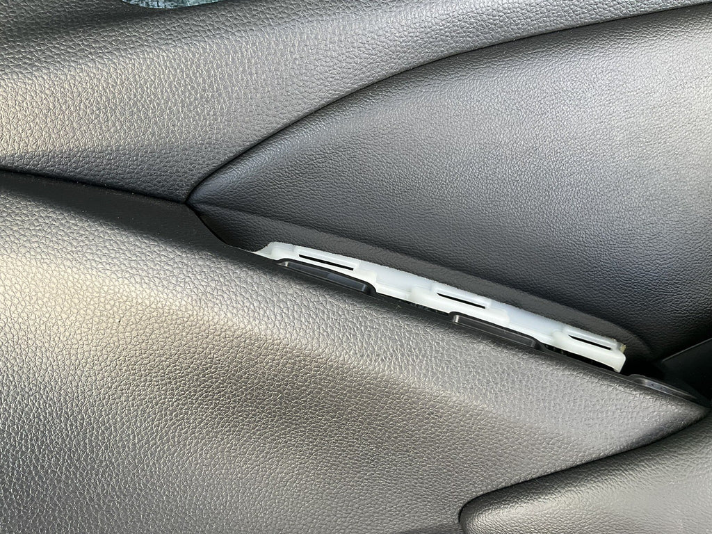 2018 Honda accor rear right interior door trim panel cover oem 83700tvaa01 