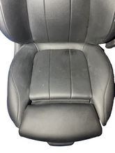 2020 Mercedes-benz a220 seat back frame & adjuster right rh 0009104512