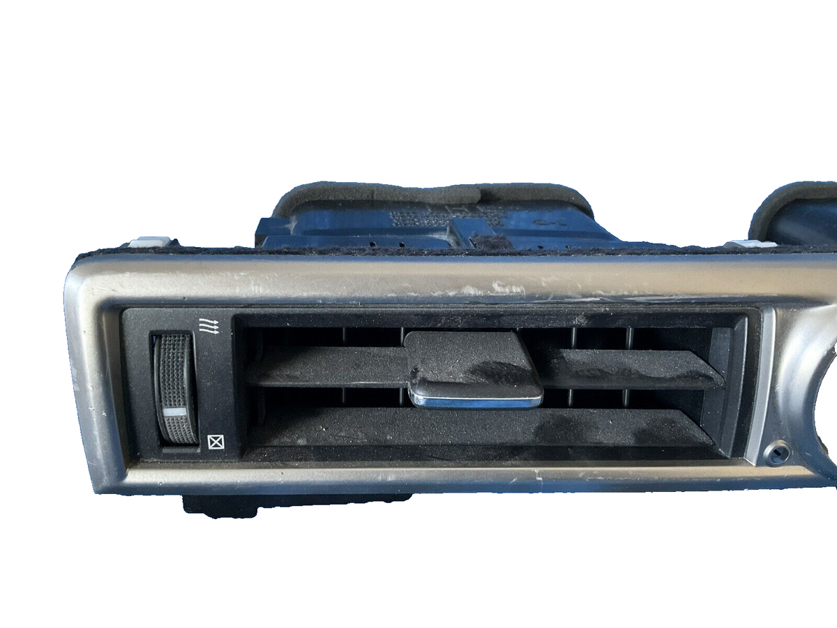 Lexus GS350 GS450H 2013-2015 interior center dash air vent Bezel Oem Used