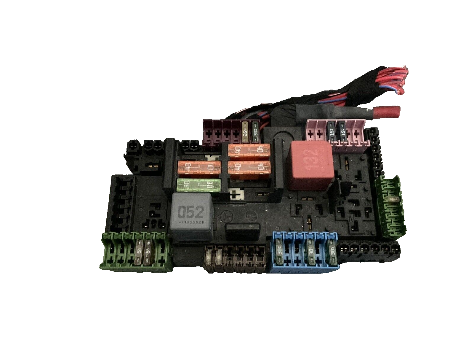 2018 W222 Mercedes s560 s63 rear trunk fuse relay box a2139068801 oem