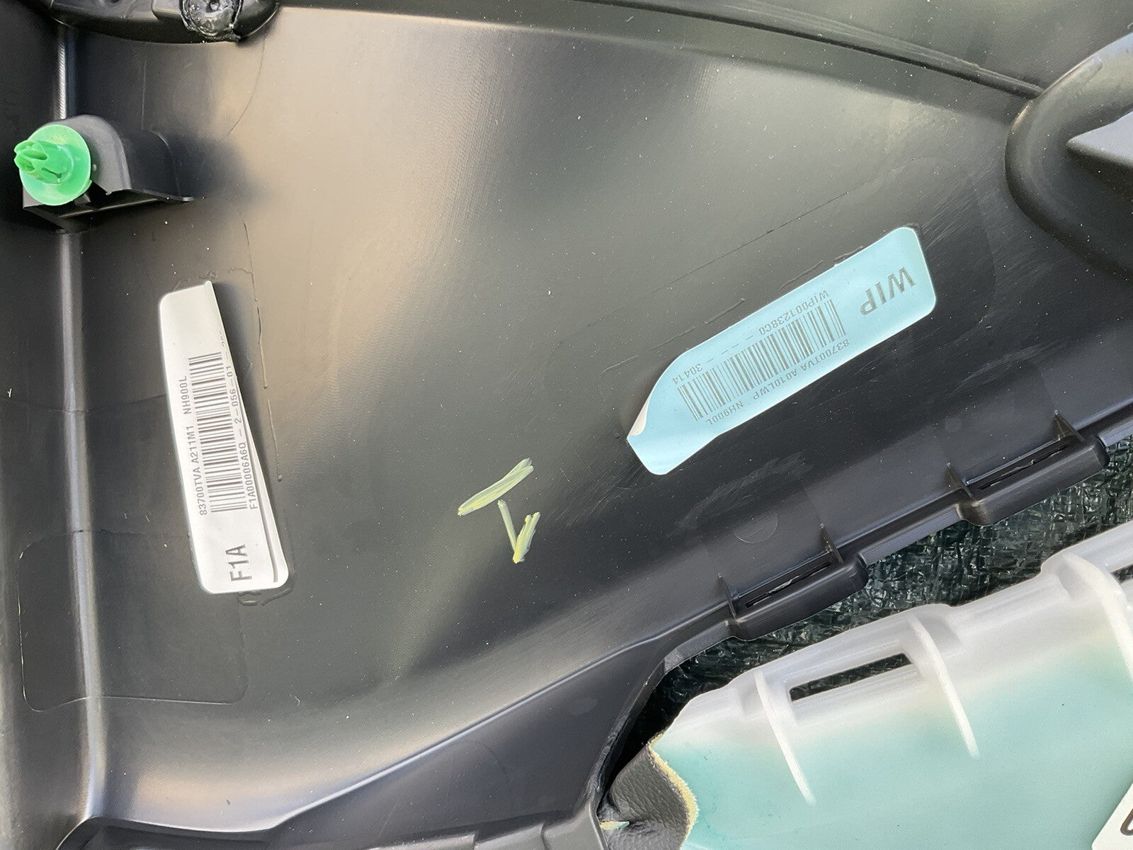 2018 Honda accor rear right interior door trim panel cover oem 83700tvaa01 