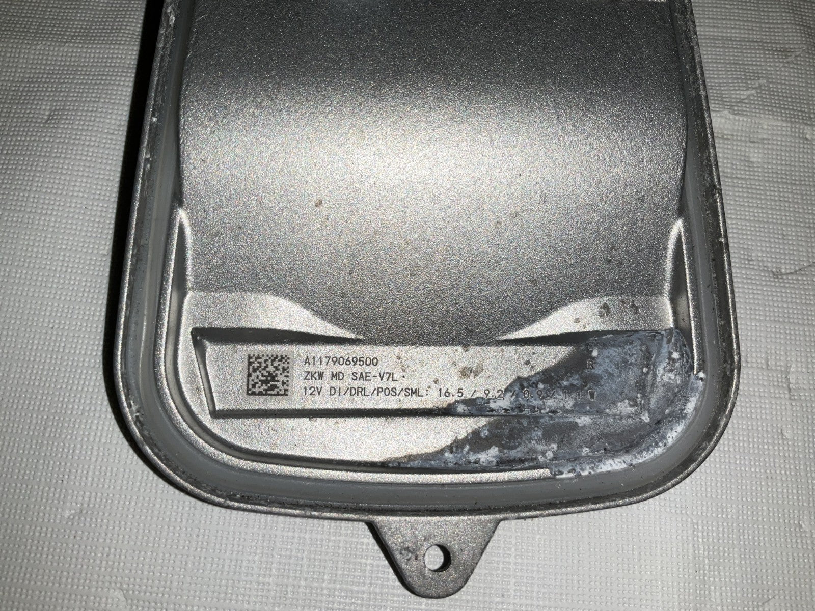 2017-2020 Mercedes GLC300 Headlight Ballast Control Unit LED Module A1179069500