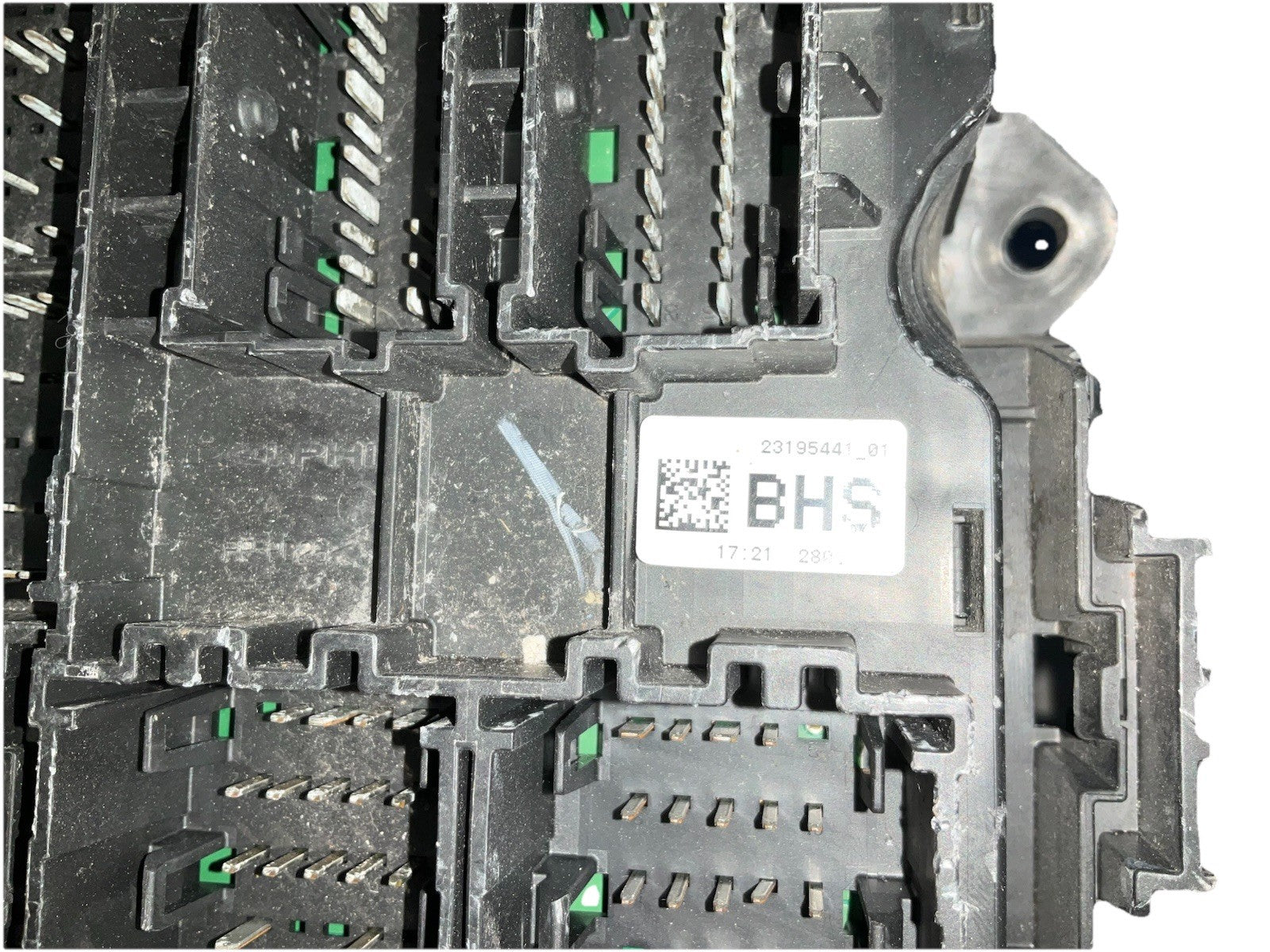 2014 2018 Sierra Silverado Interior Fuse Junction Relay Block 23195441