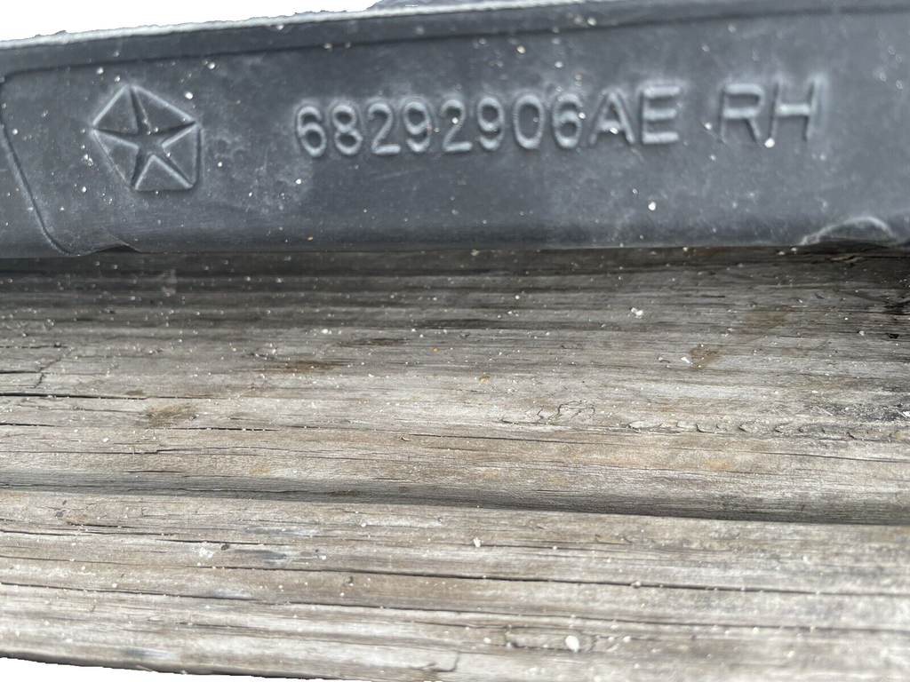 18-21 Wrangle 4dr running board step bar black molded genuin oem