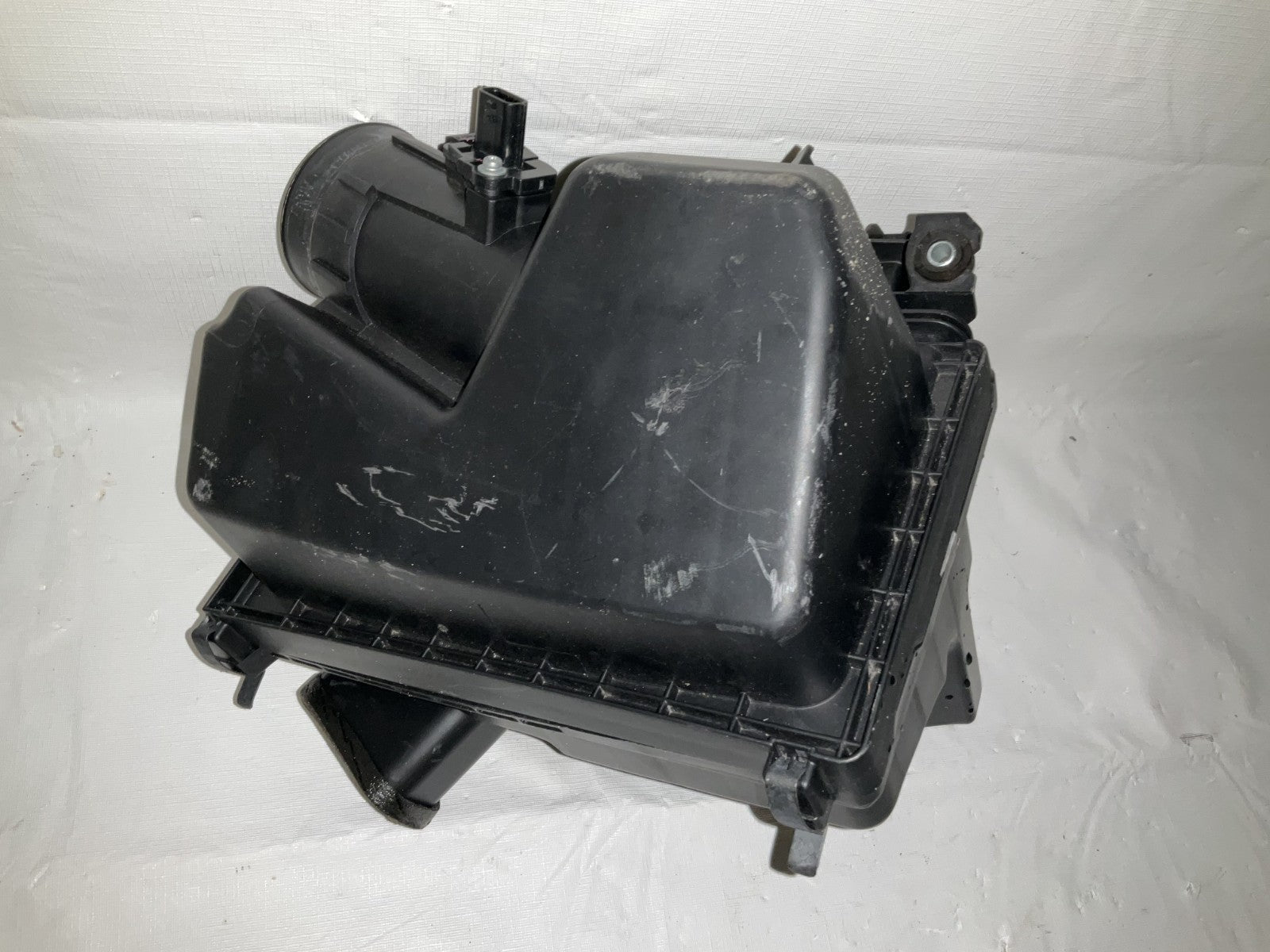 2024 Nissan Murano Air Intake Cleaner Filter Box Housing OEM 16500-3JA0C
