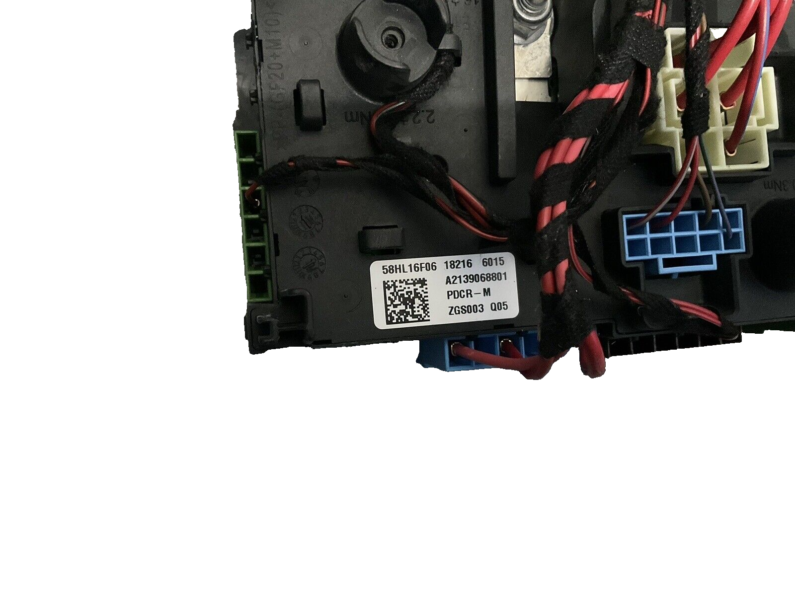 2018 W222 Mercedes s560 s63 rear trunk fuse relay box a2139068801 oem