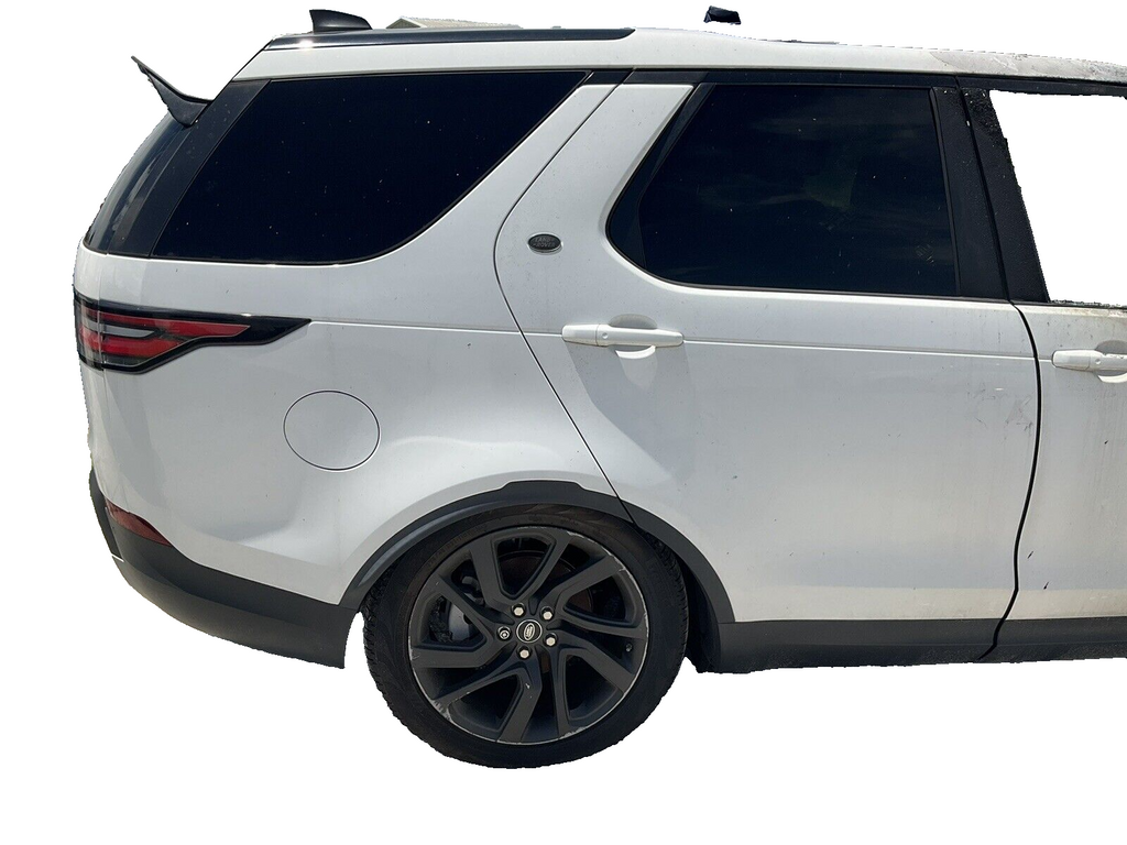 Driver Left Front Door LR080196 Fits 17-20 Discovery no mirror