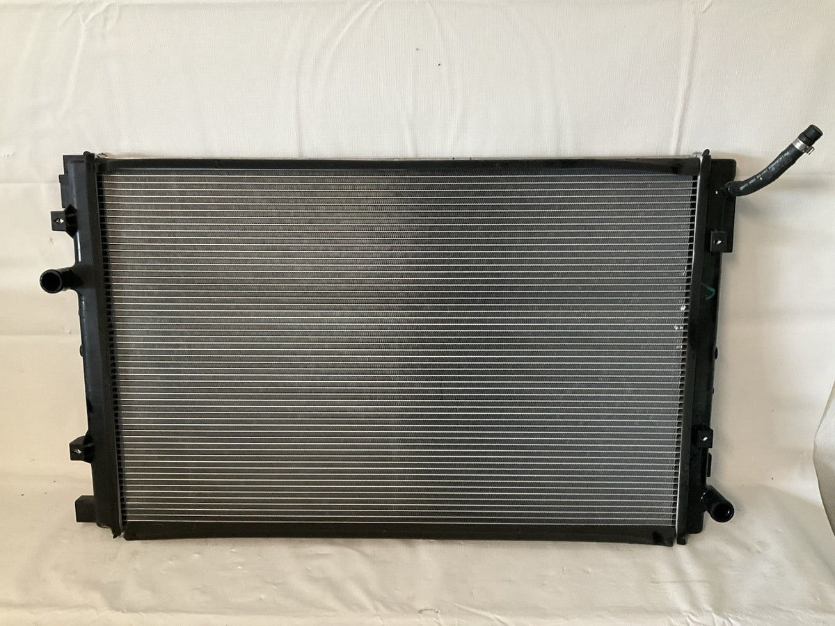 2023 2024 Vinfast VF 8 Radiator Front 2023 2024 OEM