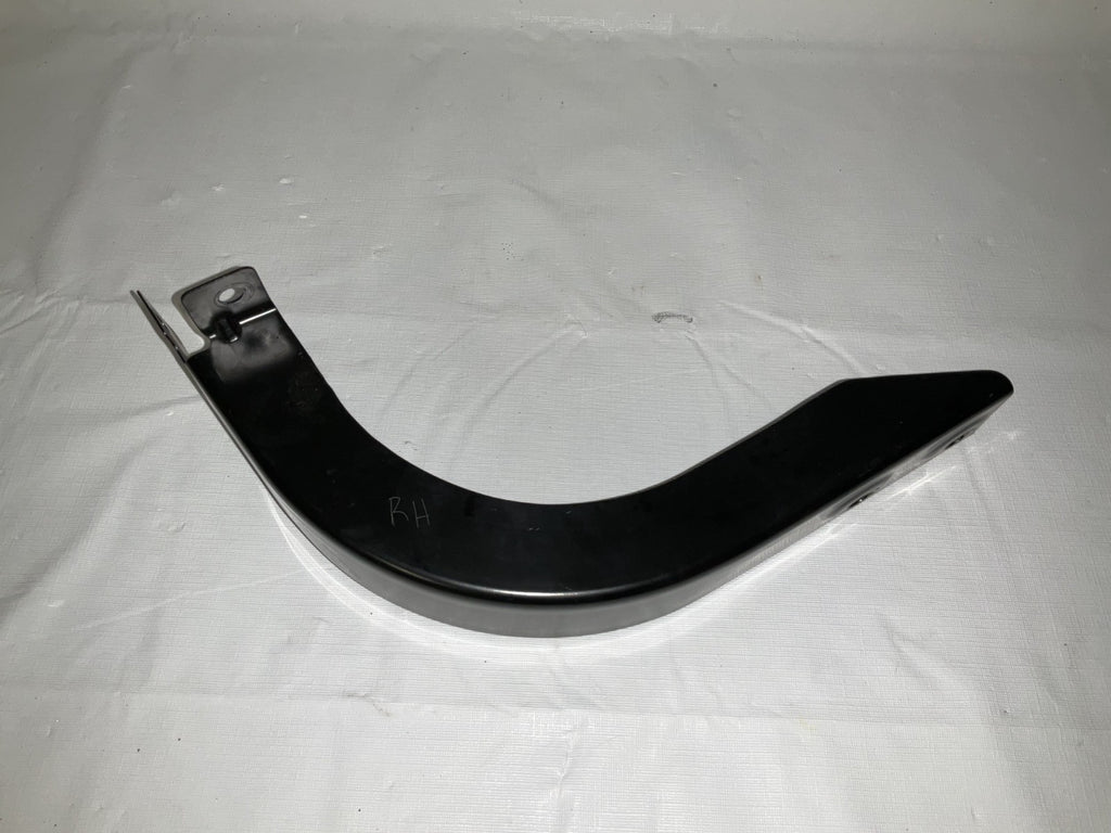 Reinforcement lower right Front Tie Bracket 2023-2024 Vinfast vf8