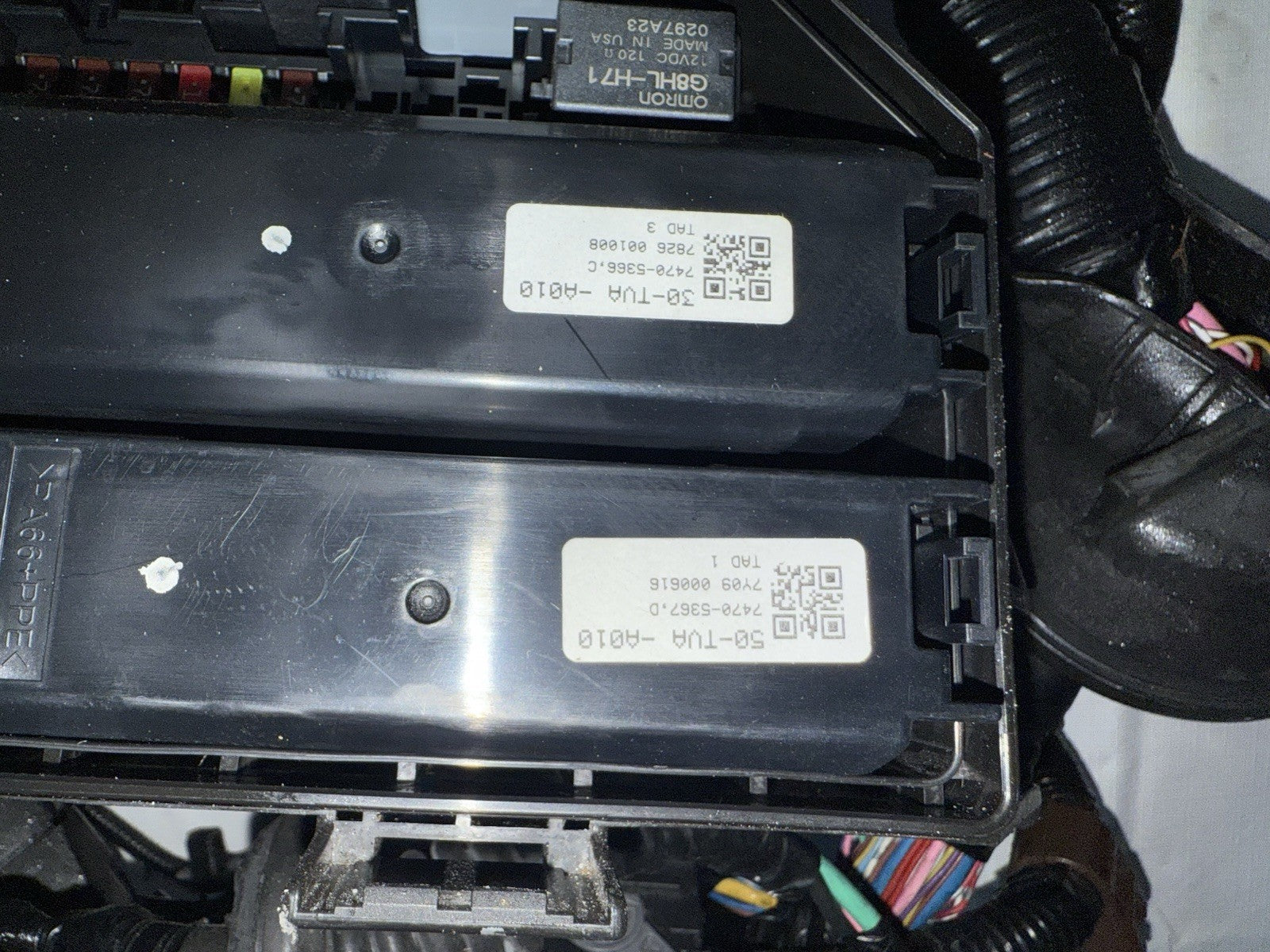 2018-2019 Honda Accord EX-L 1.5L Engine Room Fuse Wiring Harness 32200-TVA-A80