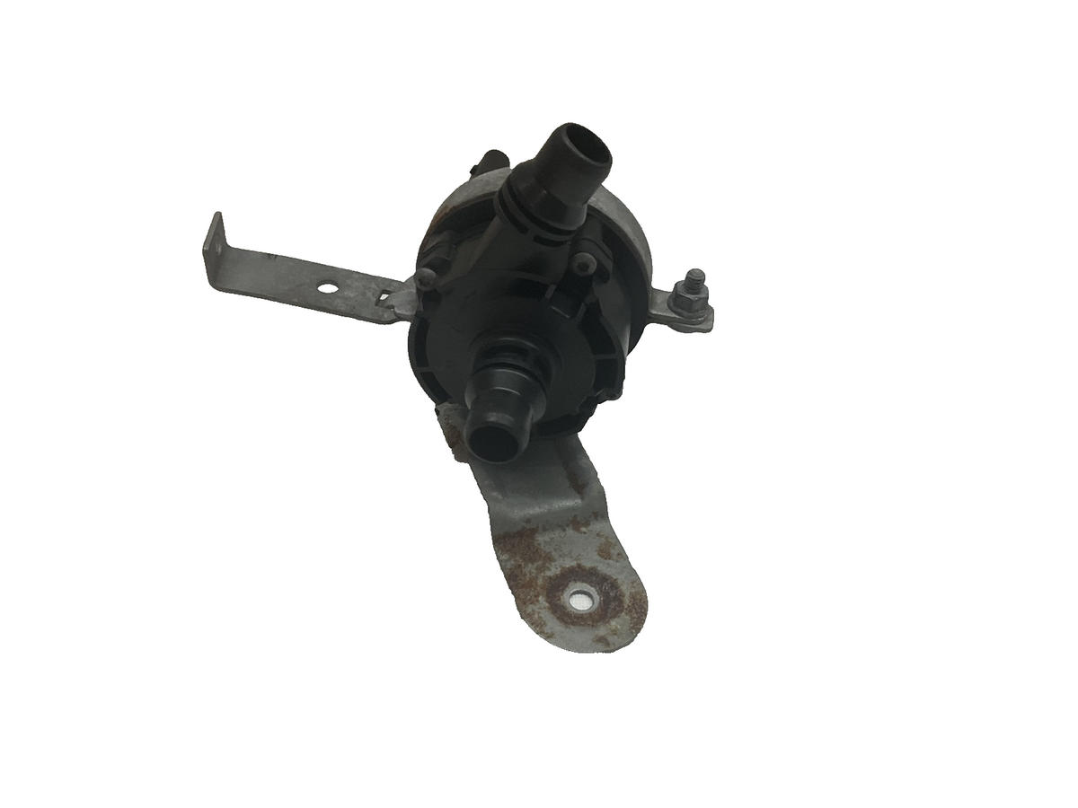 2015-2018 BMW 230i Electric Auxiliary Water Coolant Pump 914735905