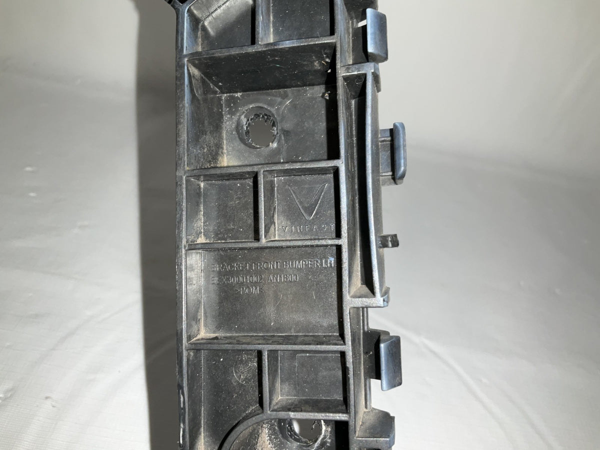 OEM 23 24 Vinfast Front Bumper Bracket Left BEX30001002 Driver