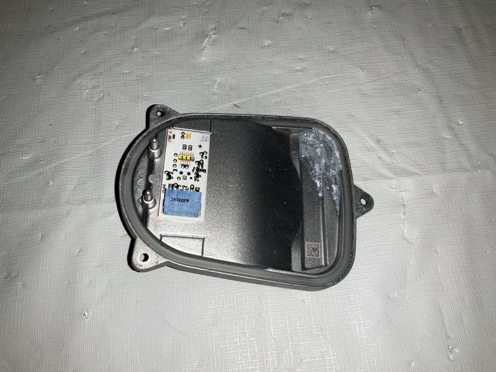 2017-2020 Mercedes GLC300 Headlight Ballast Control Unit LED Module A1179069500