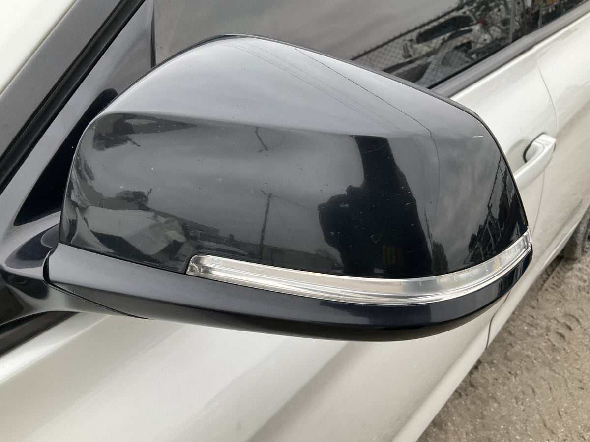 14-19 BMW 328GT F34 Left Door Mirror Heat Memory Blind Spot Camera 51167291655