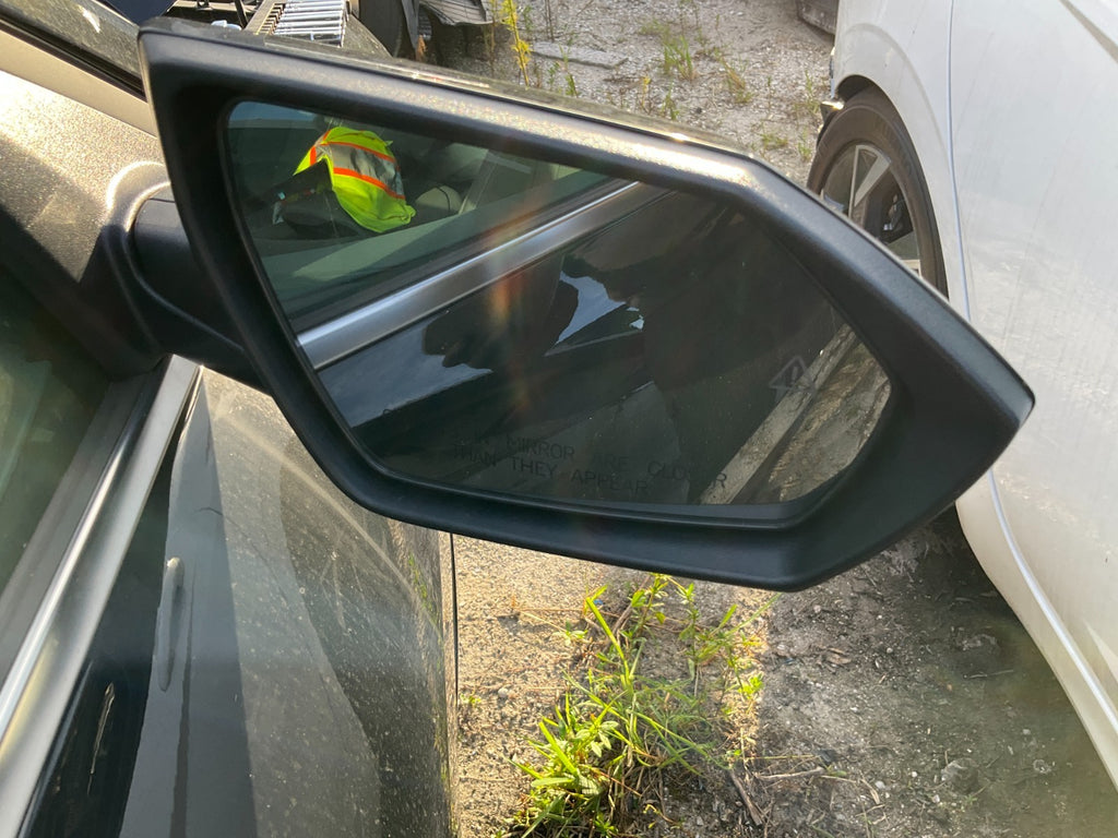 2024 2026 Hyundai Elantra Right Side Mirror Blind Spot Used Oem 87620AA160EB